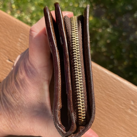 LOUIS VUITON Damier Ebene Brown Check Leather Zippy Compact WALLET EUC - Picture 14 of 17